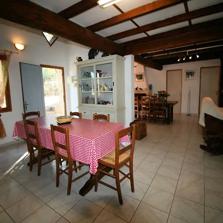 Villa 0359 Joliclerc, 10p. Collias, Gard *